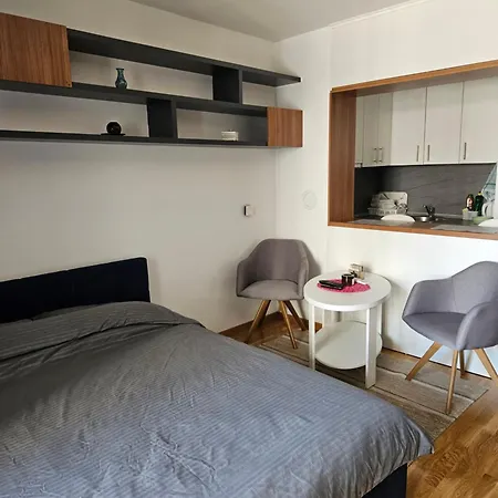 Apartment Bulevar